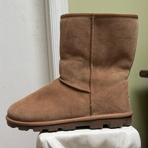 UGG Tan Winter Boots H4N13